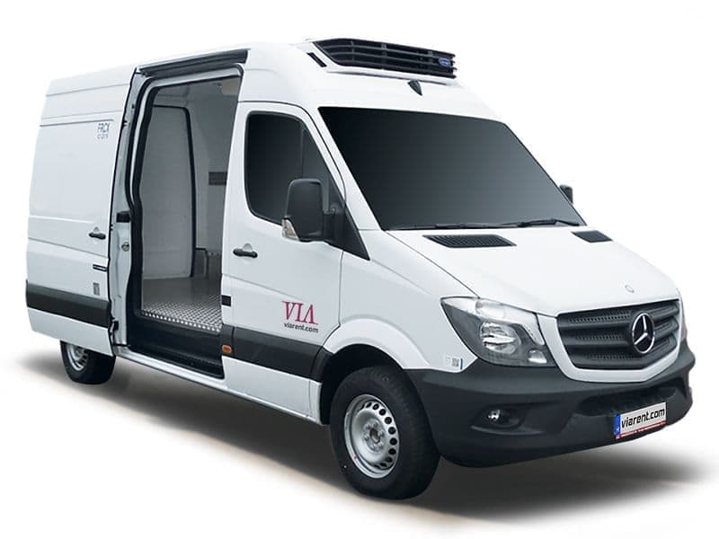 Mercedes-Benz Sprinter hűtős furgon bérlés